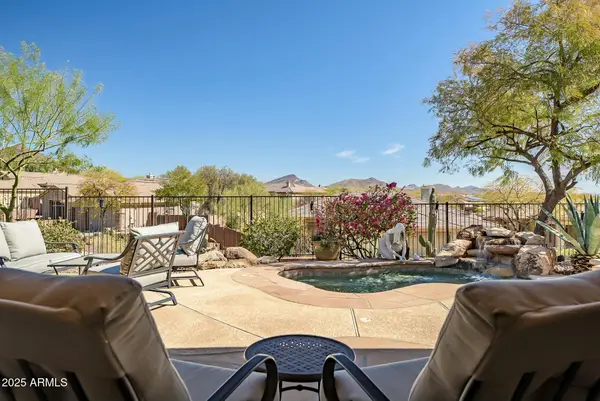 41515 N Laurel Valley Way, Anthem, AZ 85086