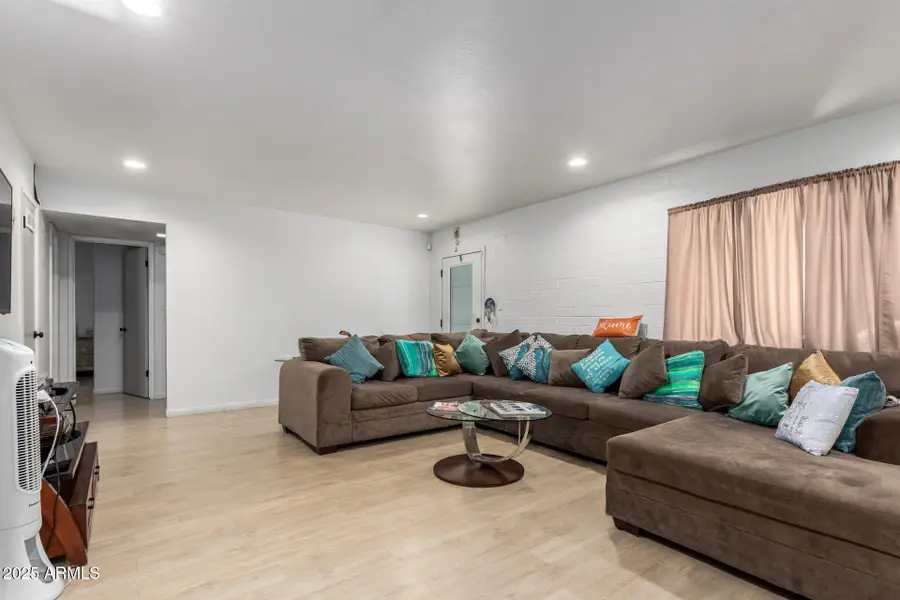 6530 N 12th Street #10, Phoenix, AZ 85014 - Image #2