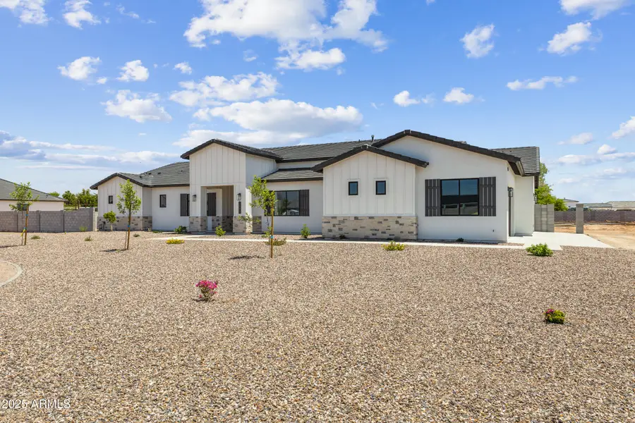 2507 W Marita Street, San Tan Valley, AZ 85144 - Image #2