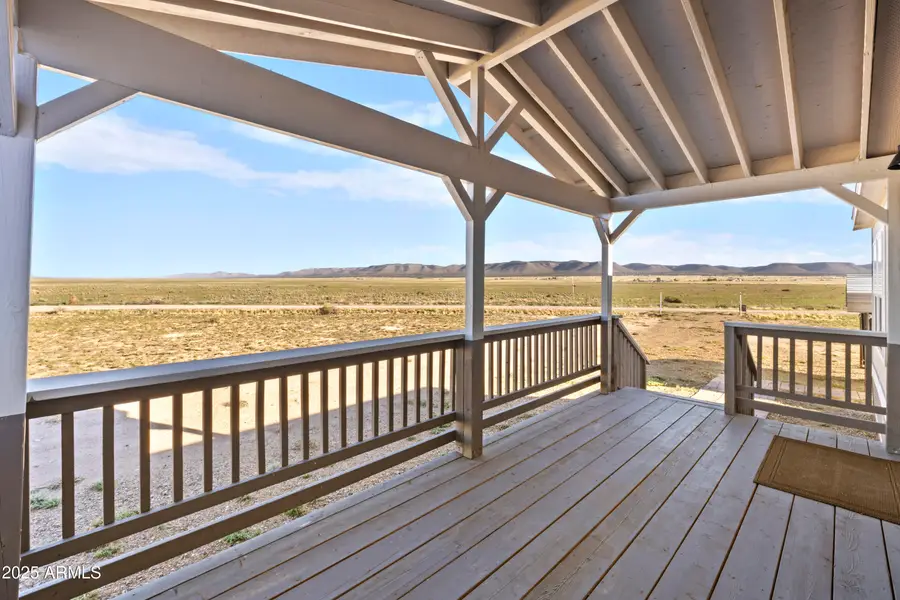 26985 N Dark Sky Drive, Paulden, AZ 86334 - Image #2