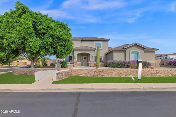 7114 E Grandview Street, Mesa, AZ 85207