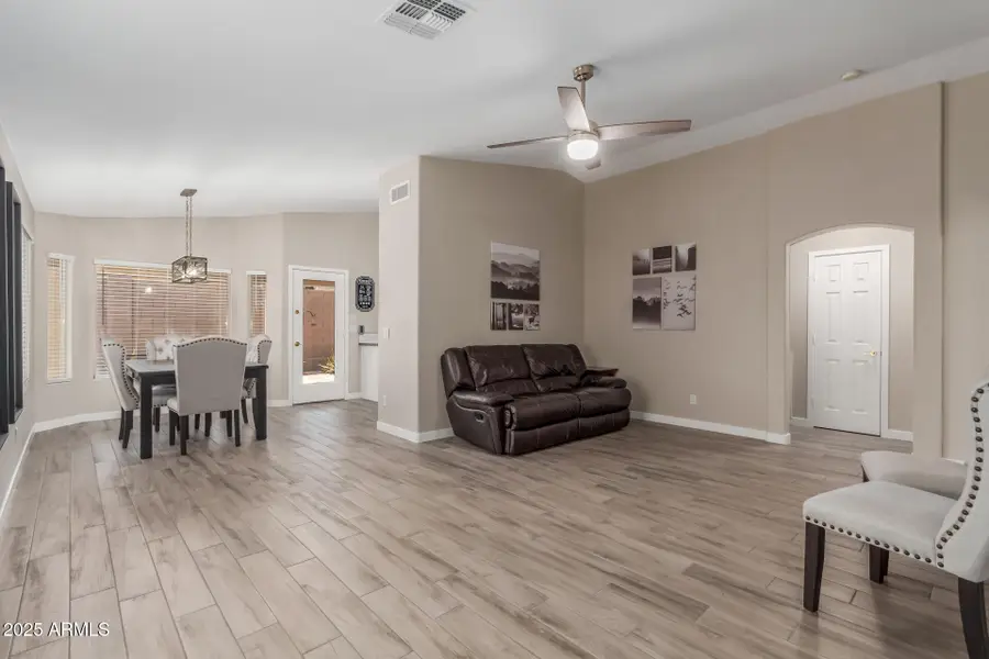 3509 E Hazeltine Way, Chandler, AZ 85249 - Image #2