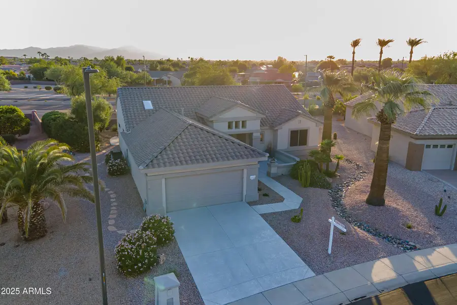 17552 N Somerset Drive N, Surprise, AZ 85374 - Image #2