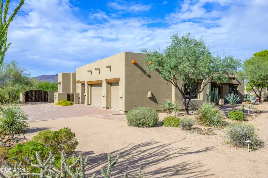 8930 E Cave Creek Road, Carefree, AZ 85377 - Image #3