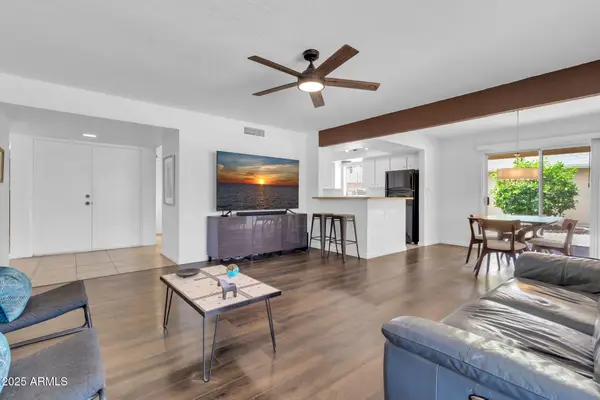 26447 S Snead Drive, Sun Lakes, AZ 85248