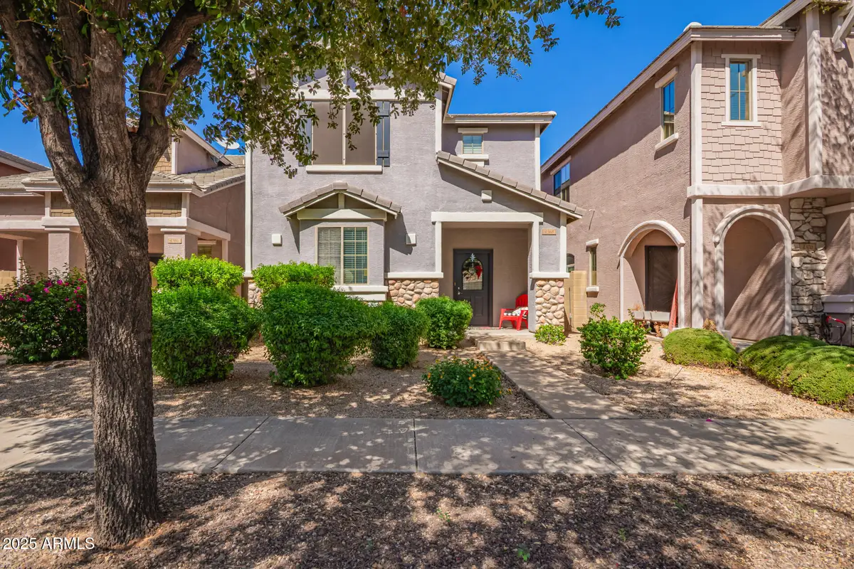 4368 E Sack Drive, Phoenix, AZ 85050 - Image #1