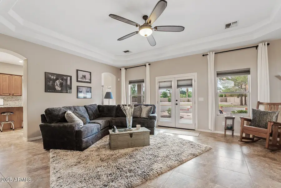 2615 E San Carlos Way, Gilbert, AZ 85298 - Image #3