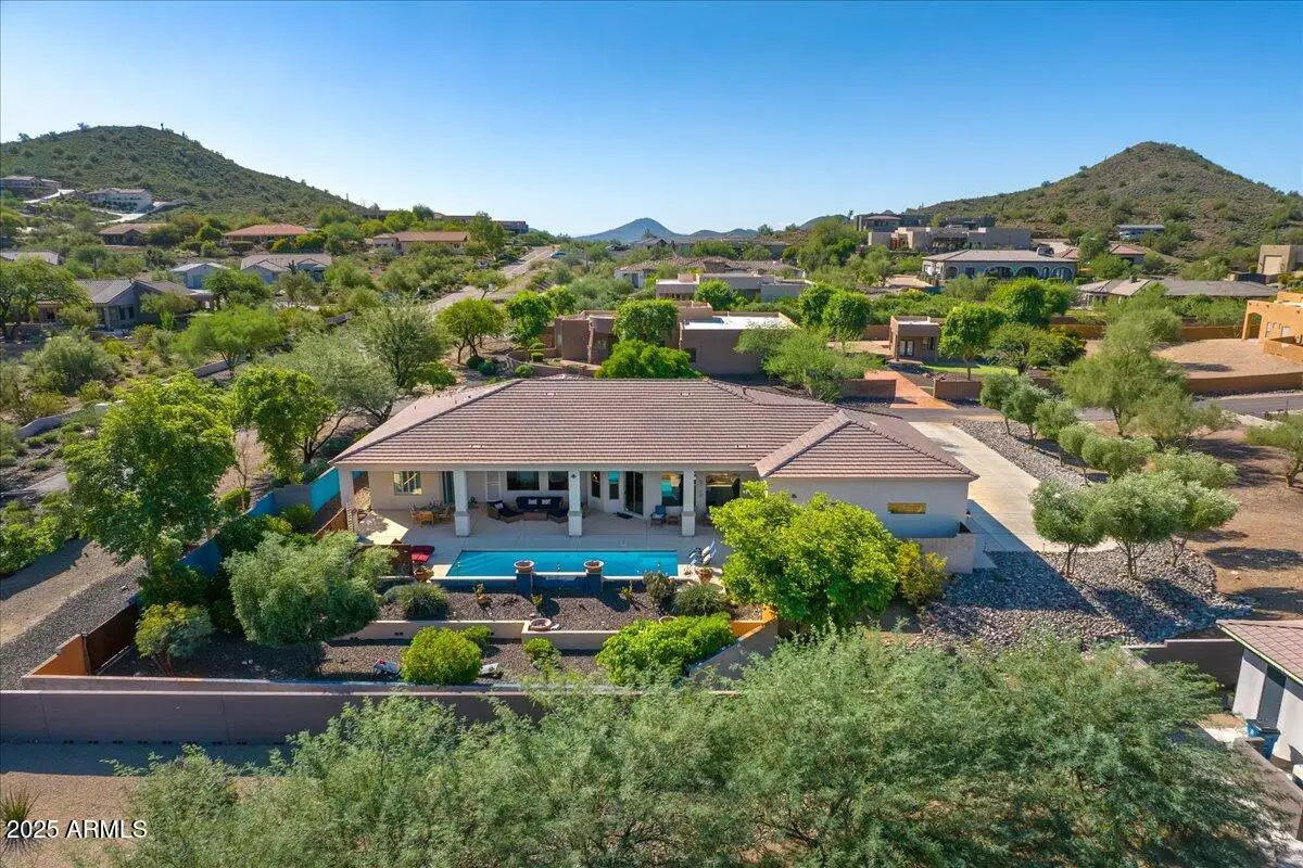 14 W Summerset Drive, Deer Valley, AZ 85085 - Image #1