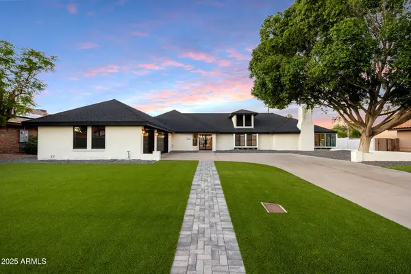 7716 W John Cabot Road, Glendale, AZ 85308