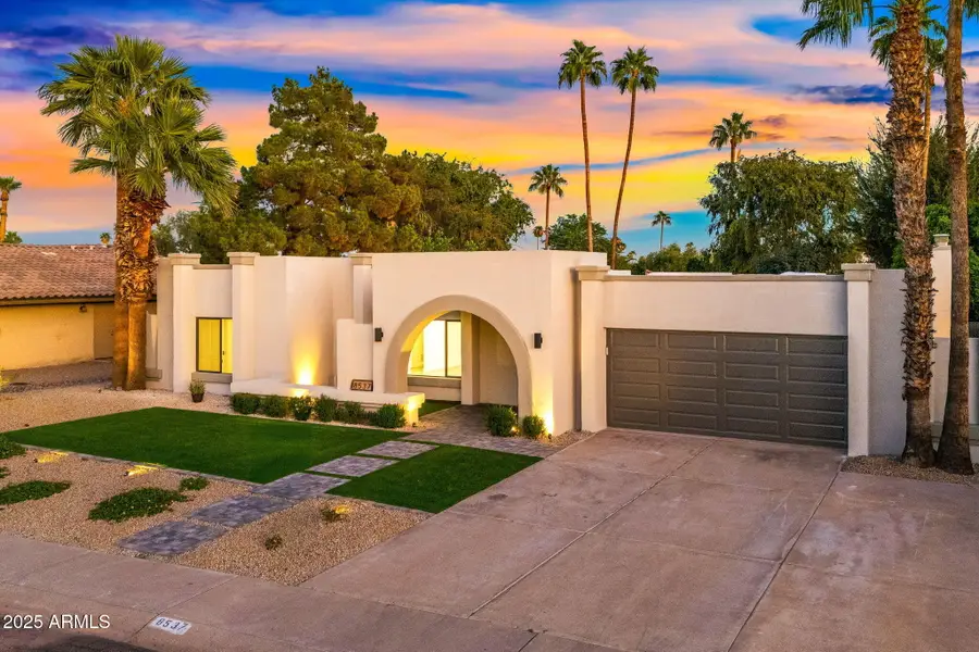 8537 E San Felipe Drive, Scottsdale, AZ 85258 - Image #3