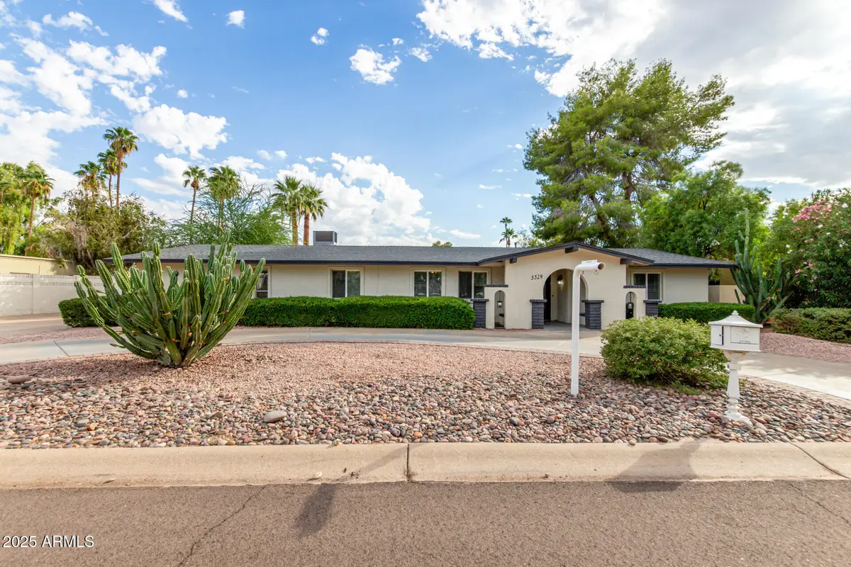 5529 E Bloomfield Road, Phoenix, AZ 85254 - Image #1