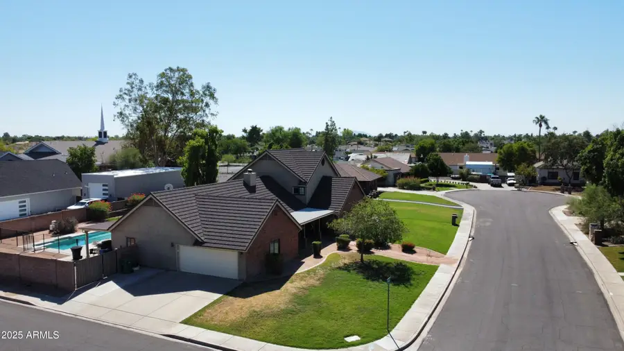 2241 N Hunt Circle, Mesa, AZ 85203 - Image #3