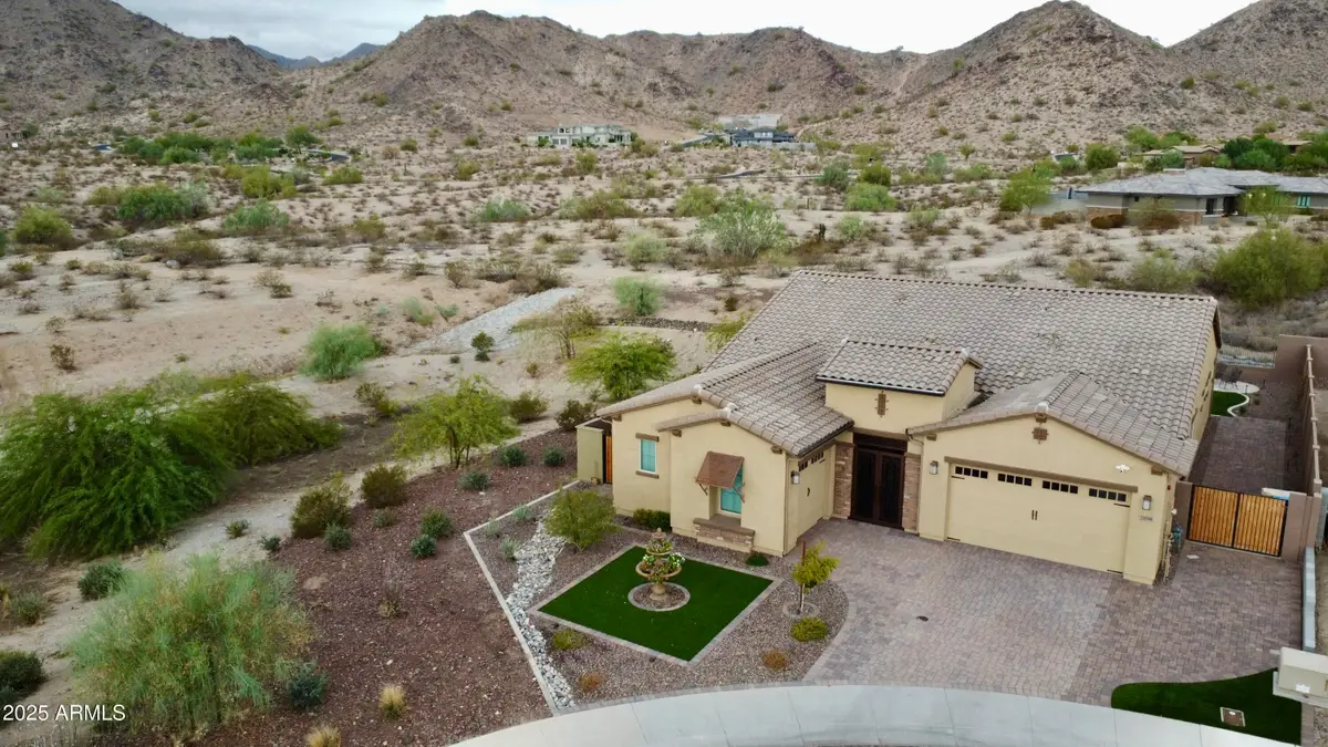 21198 W Edgemont Avenue, Buckeye, AZ 85396 - Image #1