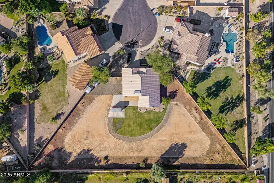 335 S Red Rock Street, Gilbert, AZ 85296 - Image #2