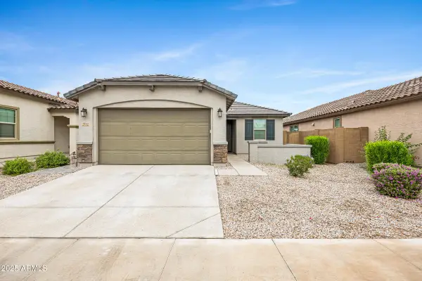 2532 W Hidalgo Avenue, Phoenix, AZ 85041