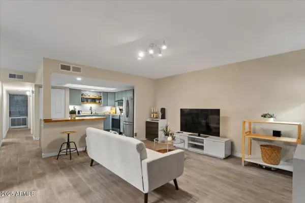 640 N Hobson --, Mesa, AZ 85203