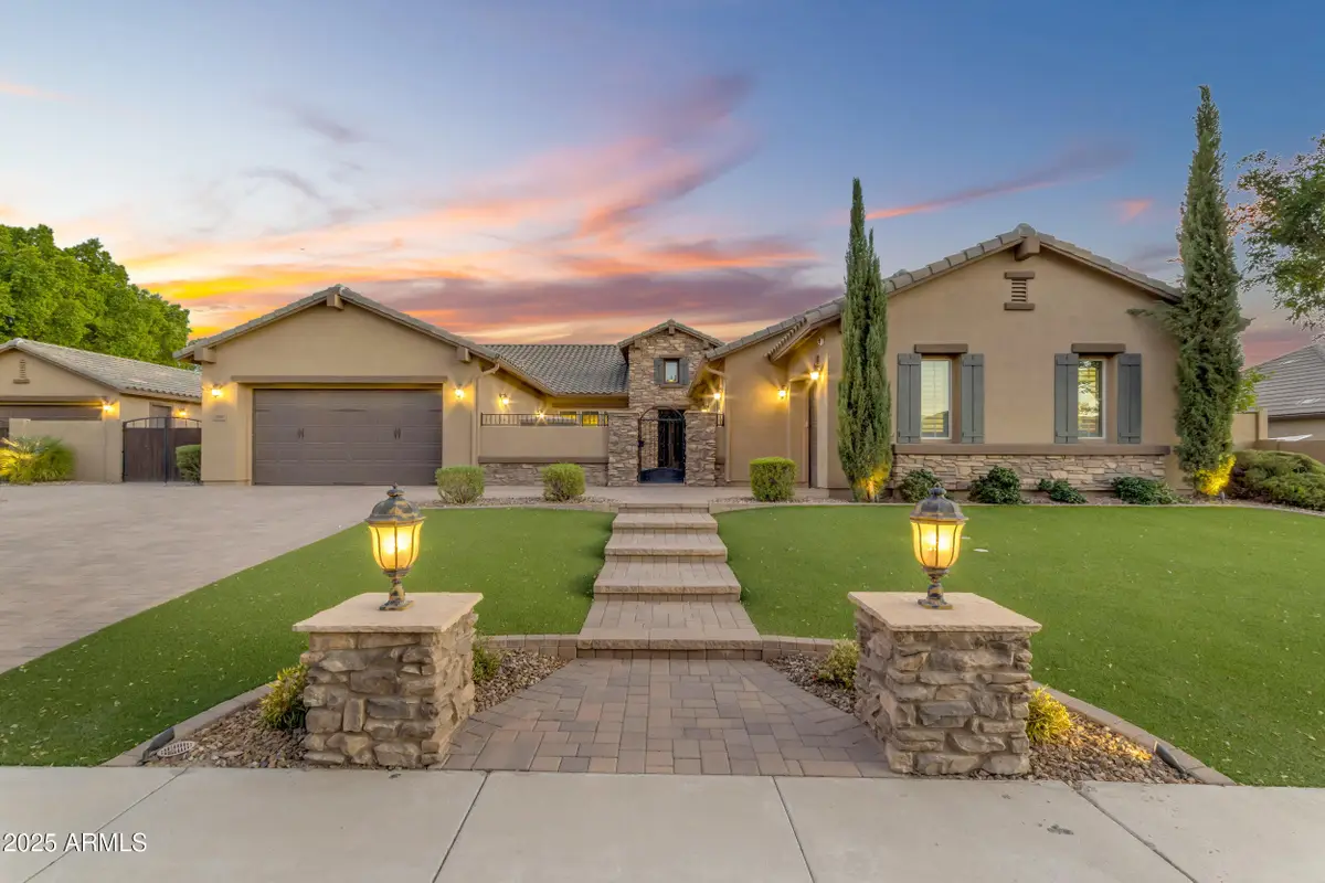 6961 E Ivyglen Street, Mesa, AZ 85207 - Image #1