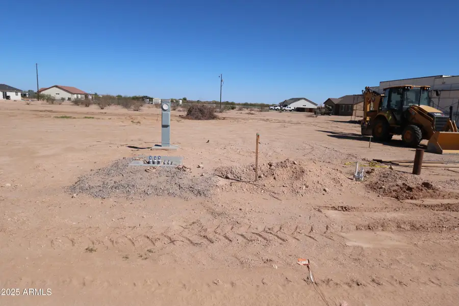 27413 N 255th Lane, Wittmann, AZ 85361 - Image #2