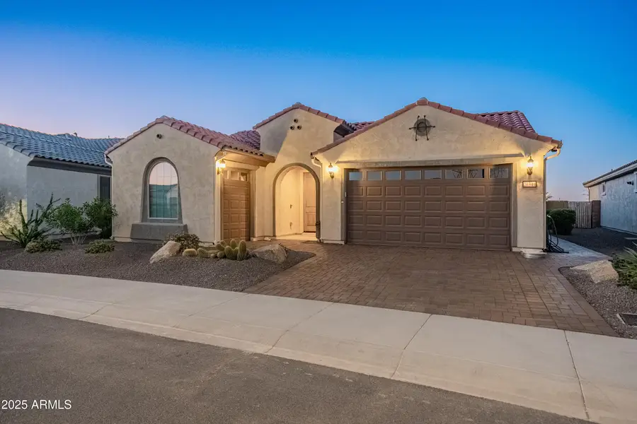20344 N Wagner Wash Drive, Buckeye, AZ 85396 - Image #2