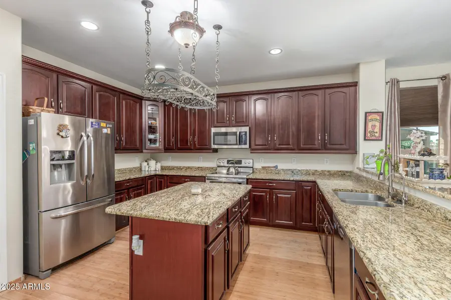 31918 N Caspian Way, San Tan Valley, AZ 85143 - Image #2