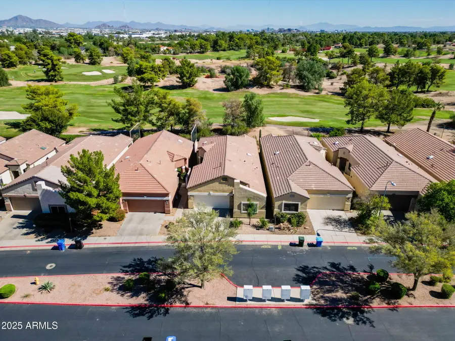 3252 E Maldonado Drive, Phoenix, AZ 85042 - Image #2