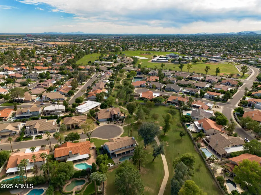 8629 E Cheryl Drive, Scottsdale, AZ 85258 - Image #3