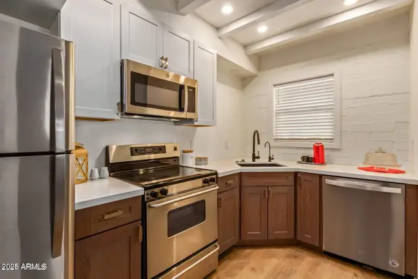 7808 N 59th Lane, Glendale, AZ 85301