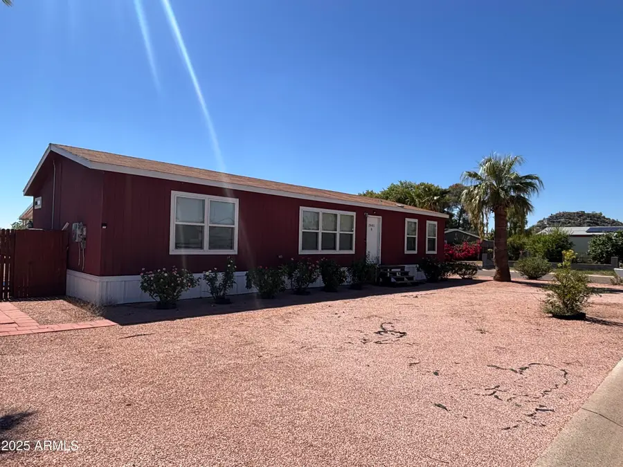 2801 E Wahalla Lane, Phoenix, AZ 85050 - Image #2