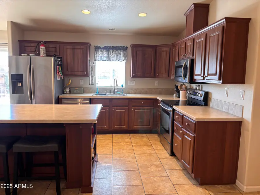 2801 E Wahalla Lane, Phoenix, AZ 85050 - Image #3