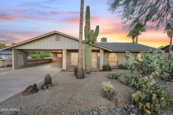 13423 N 29th Place, Phoenix, AZ 85032