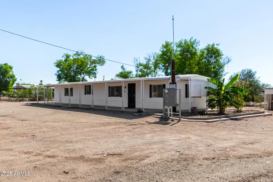 875 W Smoketree Street, Apache Junction, AZ 85120 - Image #2