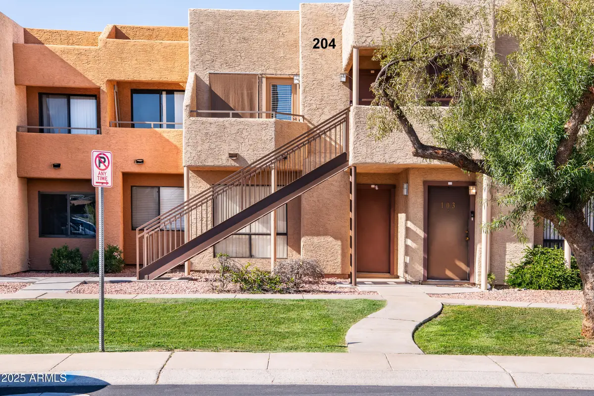 11640 N 51st Avenue #204, Glendale, AZ 85304 - Image #1