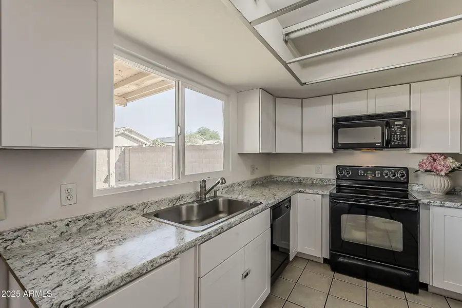 6940 W Northview Avenue, Glendale, AZ 85303 - Image #3