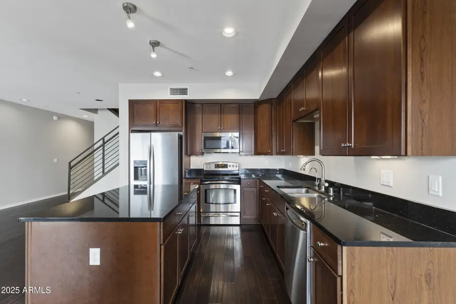 526 W 1st Street #106, Tempe, AZ 85281 - Image #3