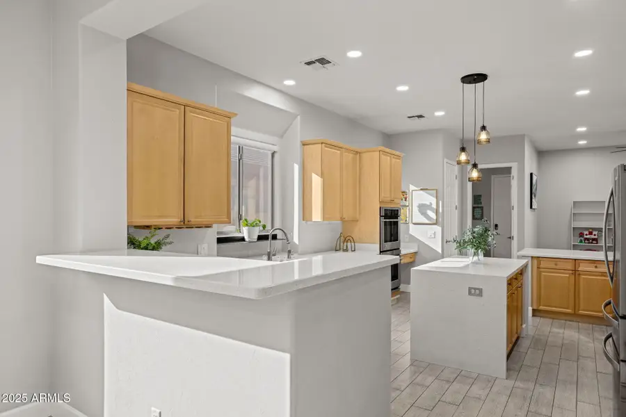 2925 W Donatello Drive, Deer Valley, AZ 85086 - Image #3