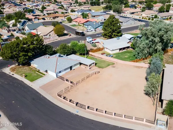 7614 W Palmaire Avenue, Glendale, AZ 85303