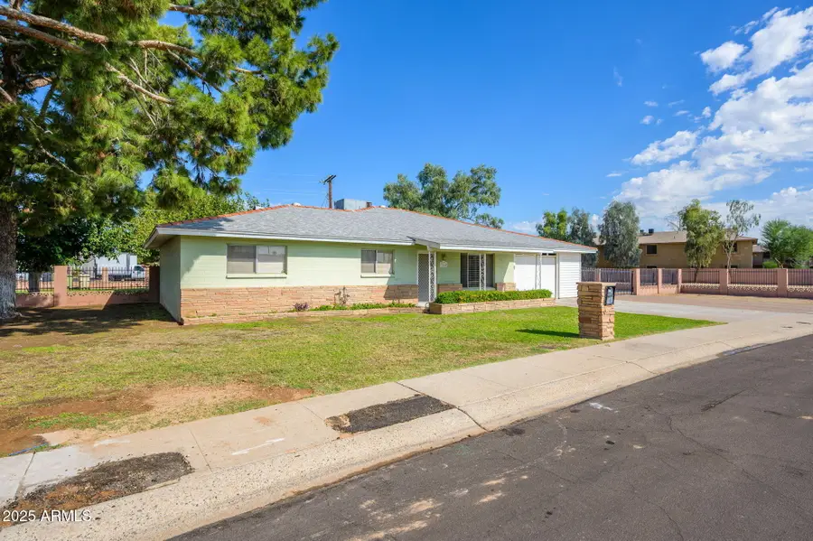 7614 W Palmaire Avenue, Glendale, AZ 85303 - Image #2