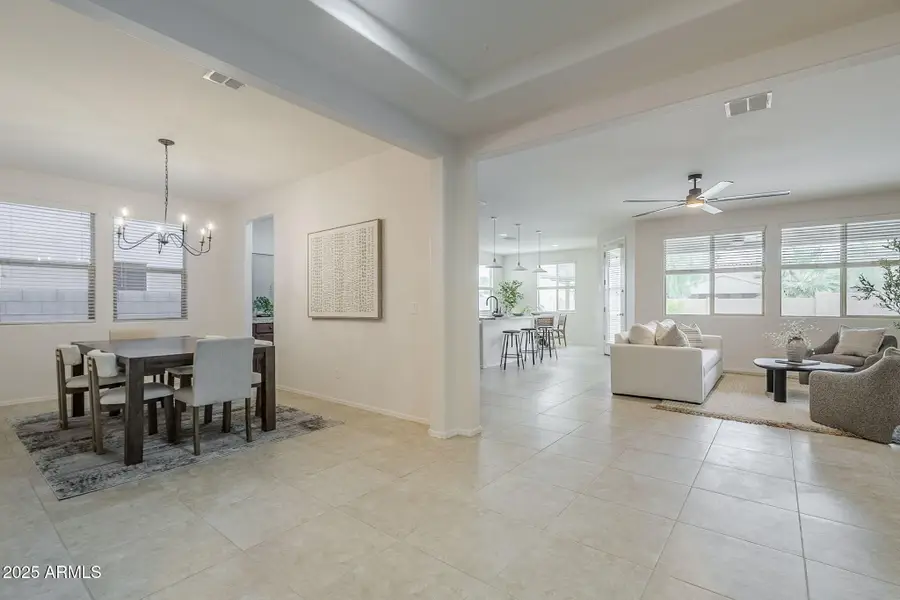 2146 W Ian Drive, Phoenix, AZ 85041 - Image #3