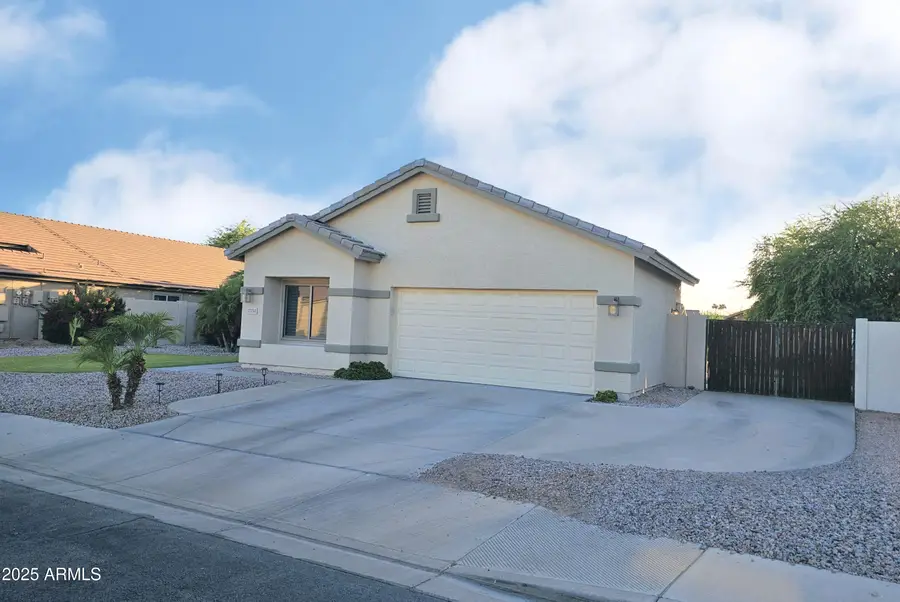 7334 N 82nd Avenue, Glendale, AZ 85303 - Image #2