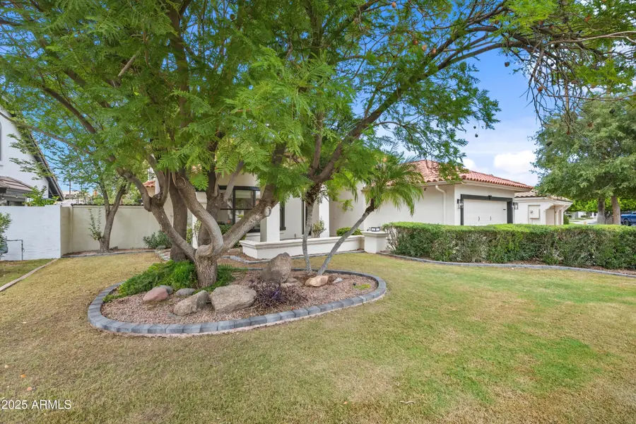 2036 E Catamaran Drive, Gilbert, AZ 85234 - Image #2