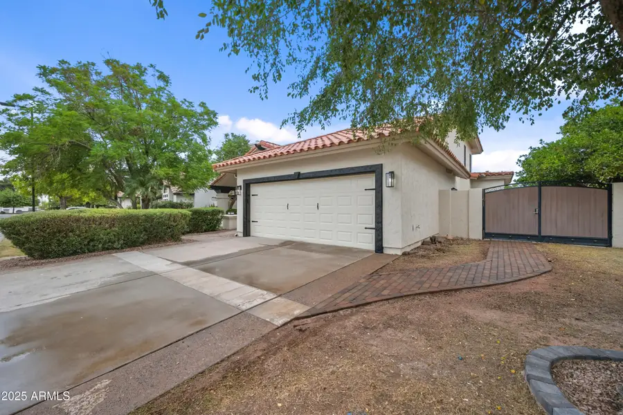 2036 E Catamaran Drive, Gilbert, AZ 85234 - Image #3