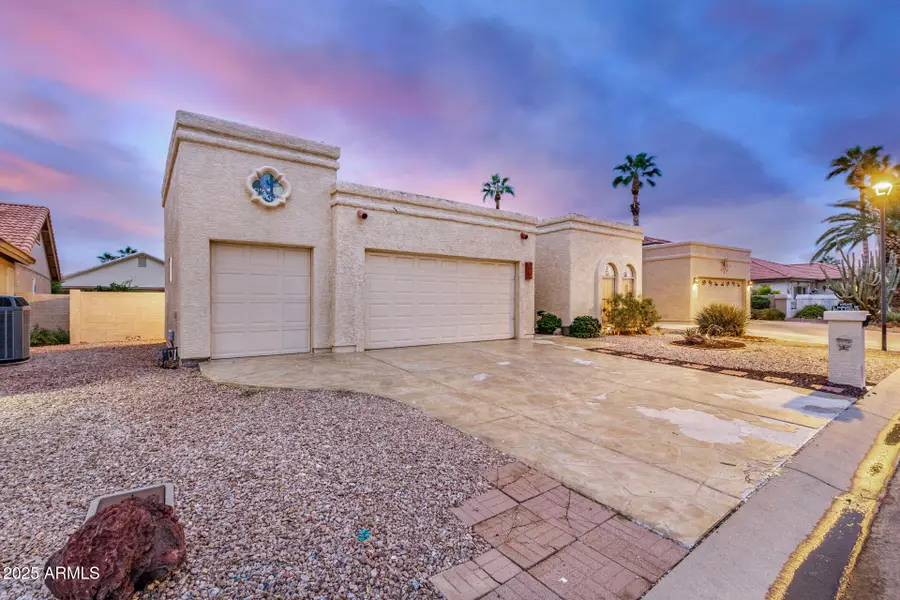 10549 E Elmhurst Drive, Sun Lakes, AZ 85248 - Image #2