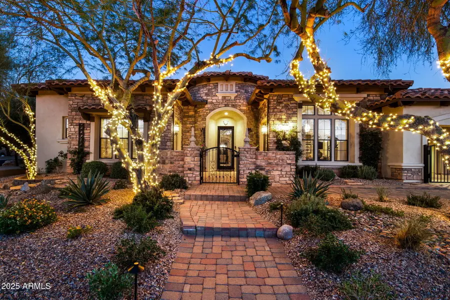 4223 N Arboles Circle, Mesa, AZ 85207 - Image #2