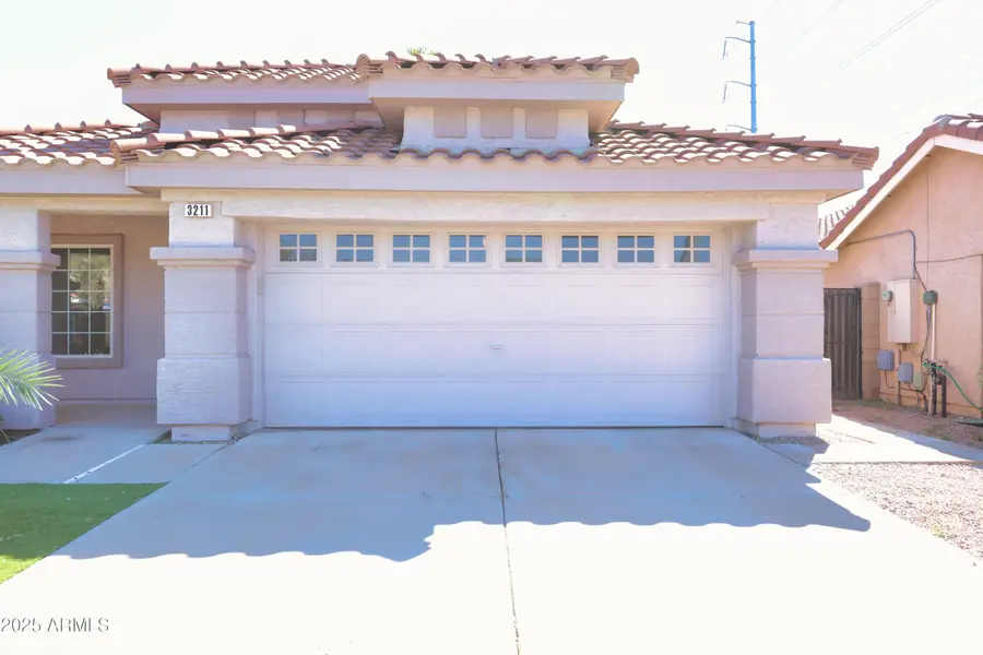 3211 E Menadota Drive, Phoenix, AZ 85050 - Image #3