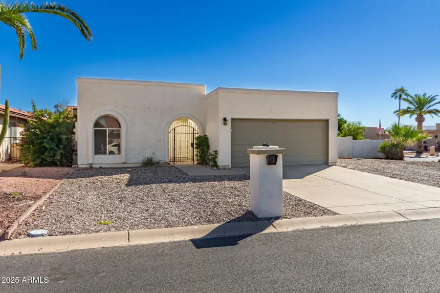 26621 S Shumaker Dr Drive, Sun Lakes, AZ 85248 - Image #2