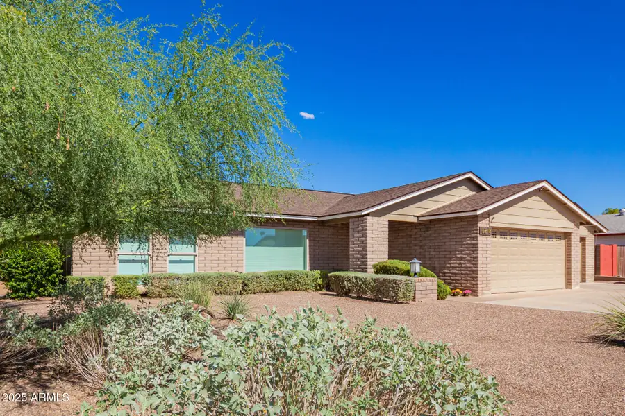 6218 W Surrey Avenue, Glendale, AZ 85304 - Image #2