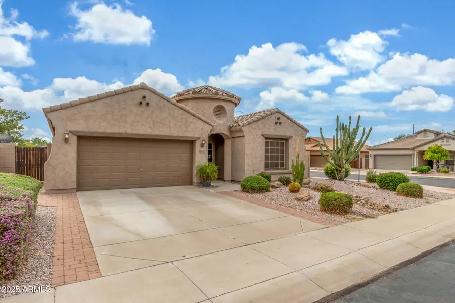 10831 E Sylvan Avenue, Mesa, AZ 85212 - Image #3