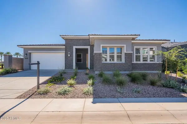 3323 W Sunstone Drive, San Tan Valley, AZ 85144