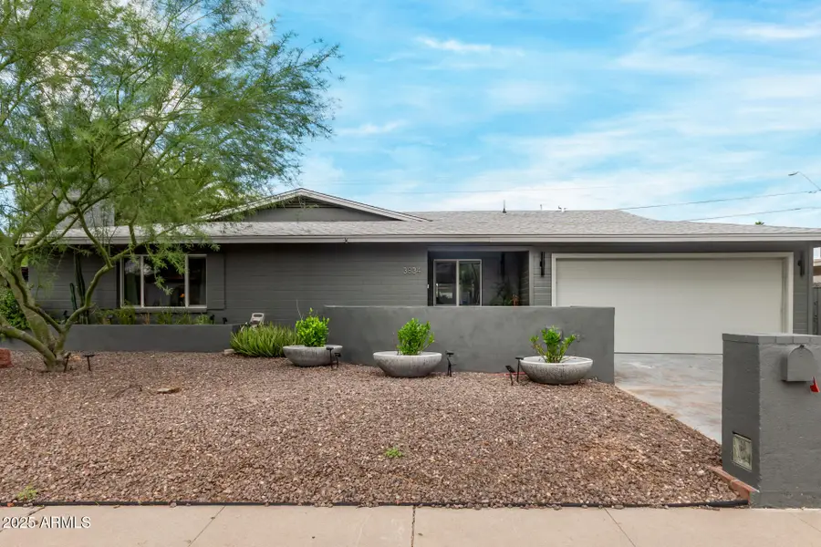 3834 E Shaw Butte Drive, Phoenix, AZ 85028 - Image #2