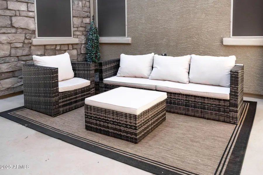 1988 E Blackhawk Drive, Gilbert, AZ 85298 - Image #2